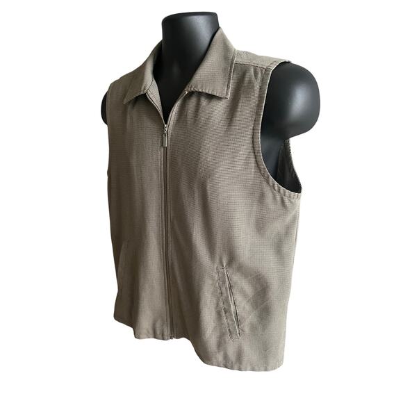 Sunderland of Scotland Tan Vest Size S Golf Wear Lightweight Performance Durable - Picture 3 of 8